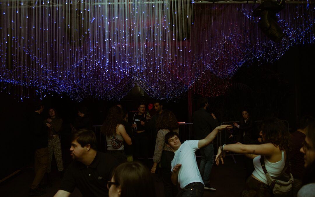 Progetto UNISONO: il clubbing inclusivo a Milano